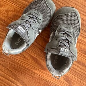New Balance Kids Sneakers - Gray